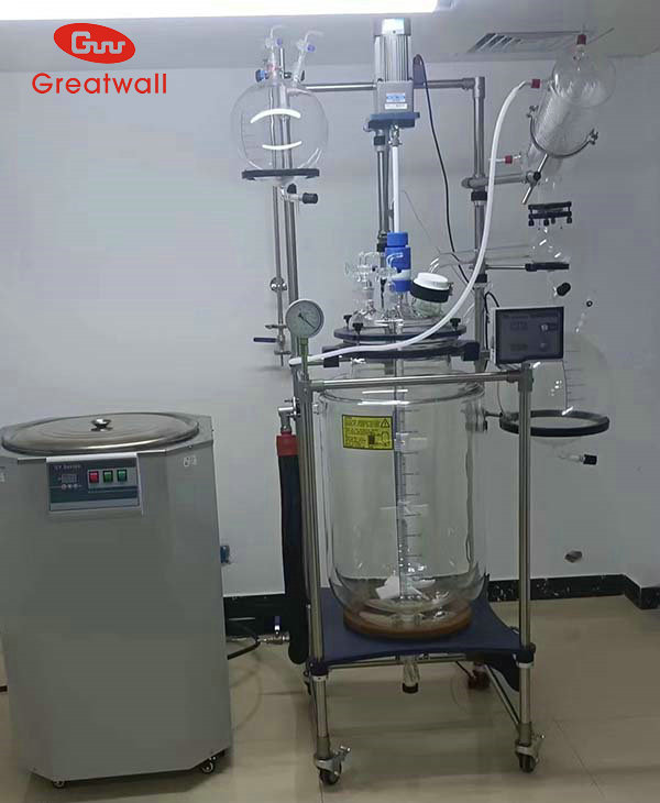 單層玻璃反應(yīng)釜適用范圍、操作特性介紹